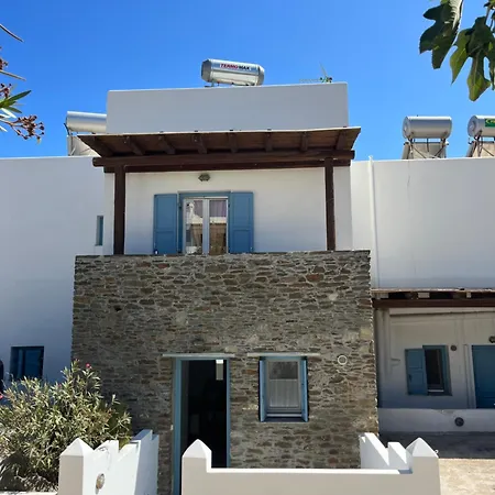 Phoenix Cosy Livadakia Casa vacanze *