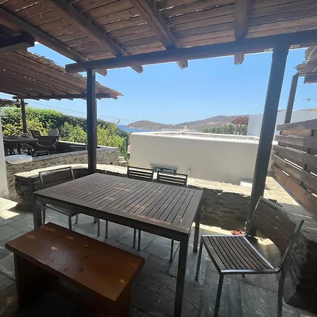 Holiday home Phoenix Cosy Livadakia