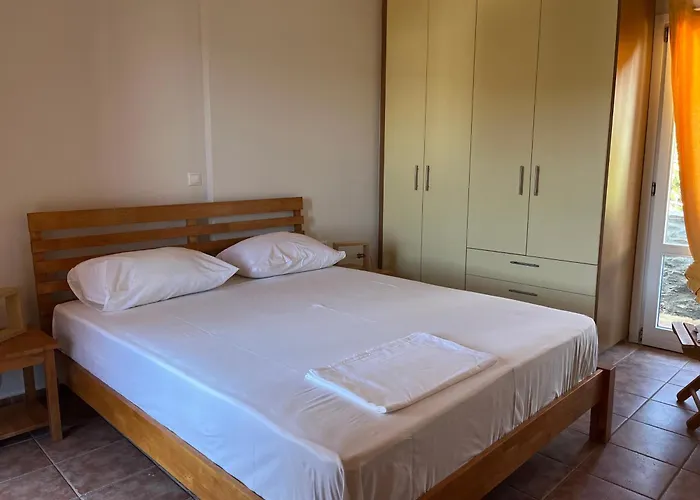 Ferienhaus Phoenix Cosy Livadakia *